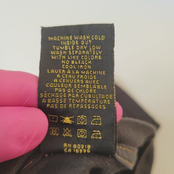 Lucky Brand T-Shirt Mens Large Classic Fit TRUE TO SIZE "Electric Rock" Guitar - Picture 5 of 5